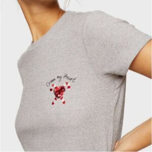 Topshop cross my Heart sequins Print short sleeve crop shirt size 8-10